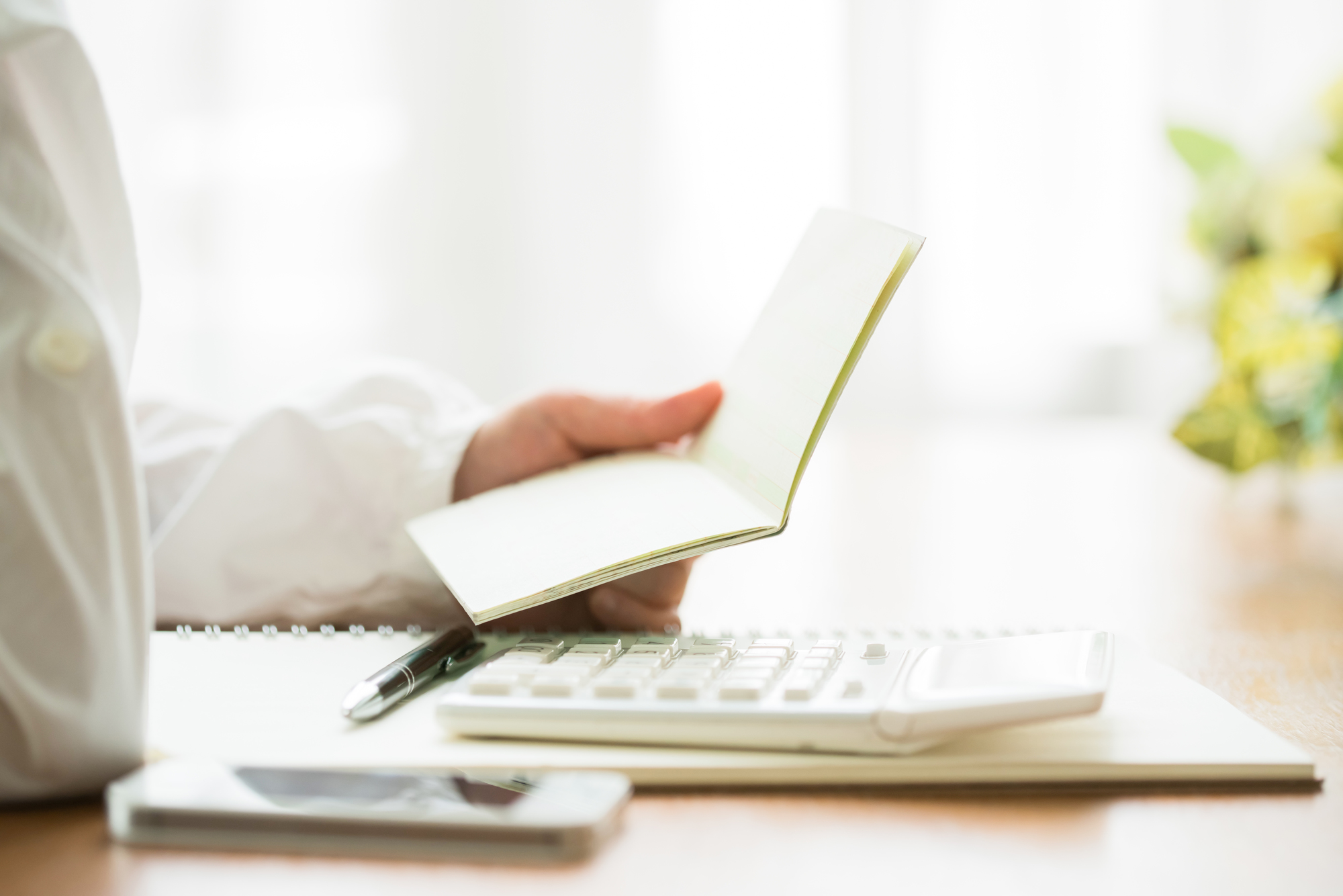 相続するか迷っている段階でまず確認すべきこと